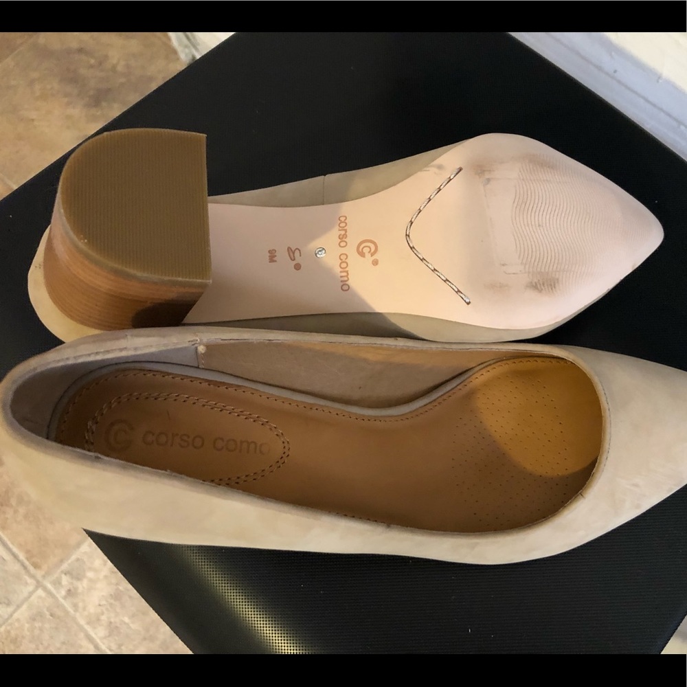 Nude suede block heel!